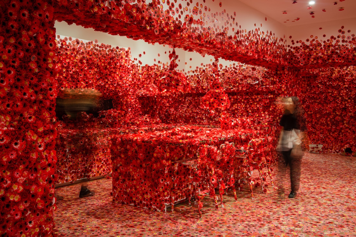 idesign yayoikusamavaflowerobsession 03