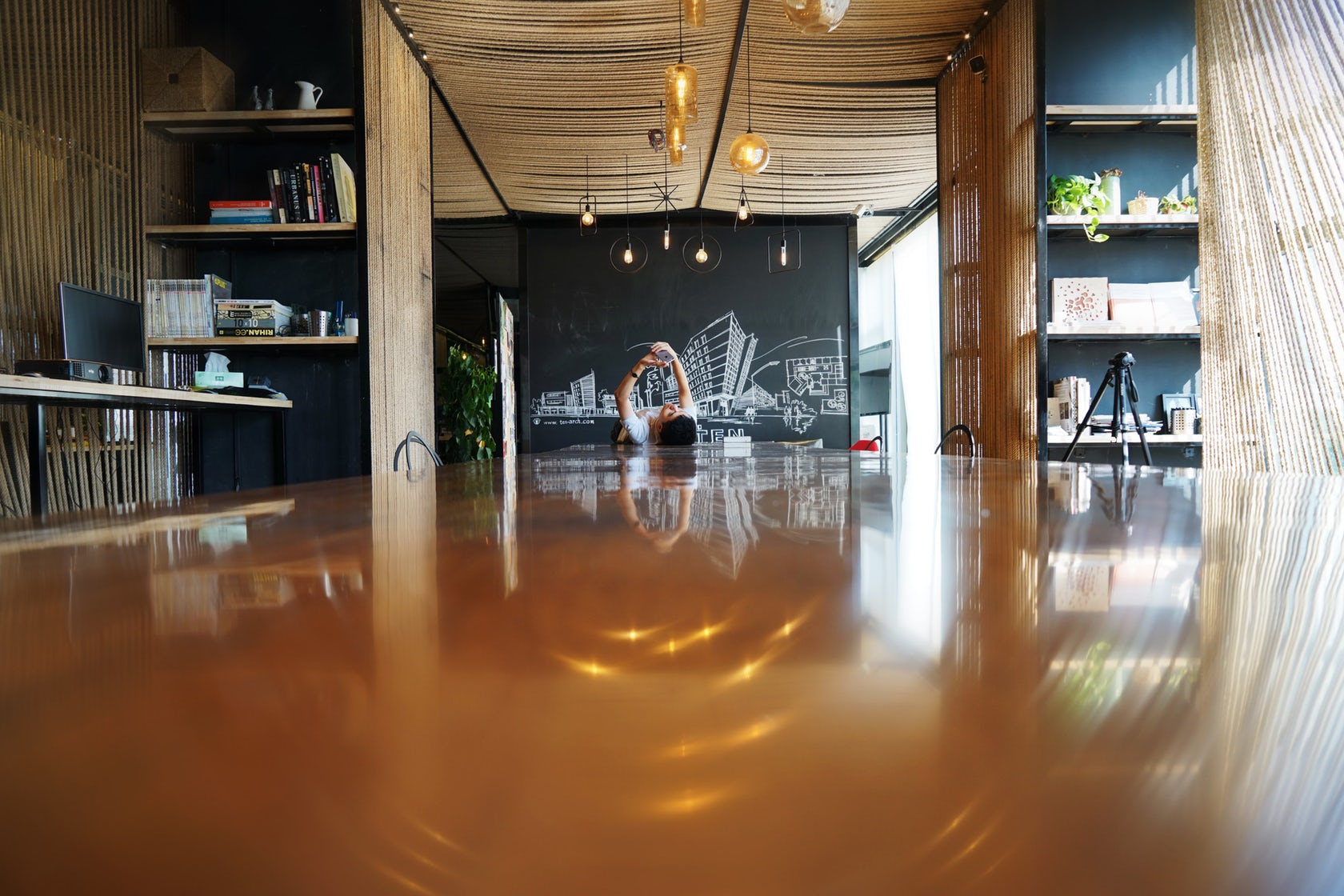 idesign chang can nhieu chi phi working space van dep nho tan dung vat lieu thien nhien 5