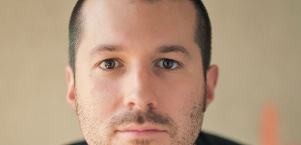 Jonathan Ive: “Kẻ nắm giữ linh hồn” của Apple
