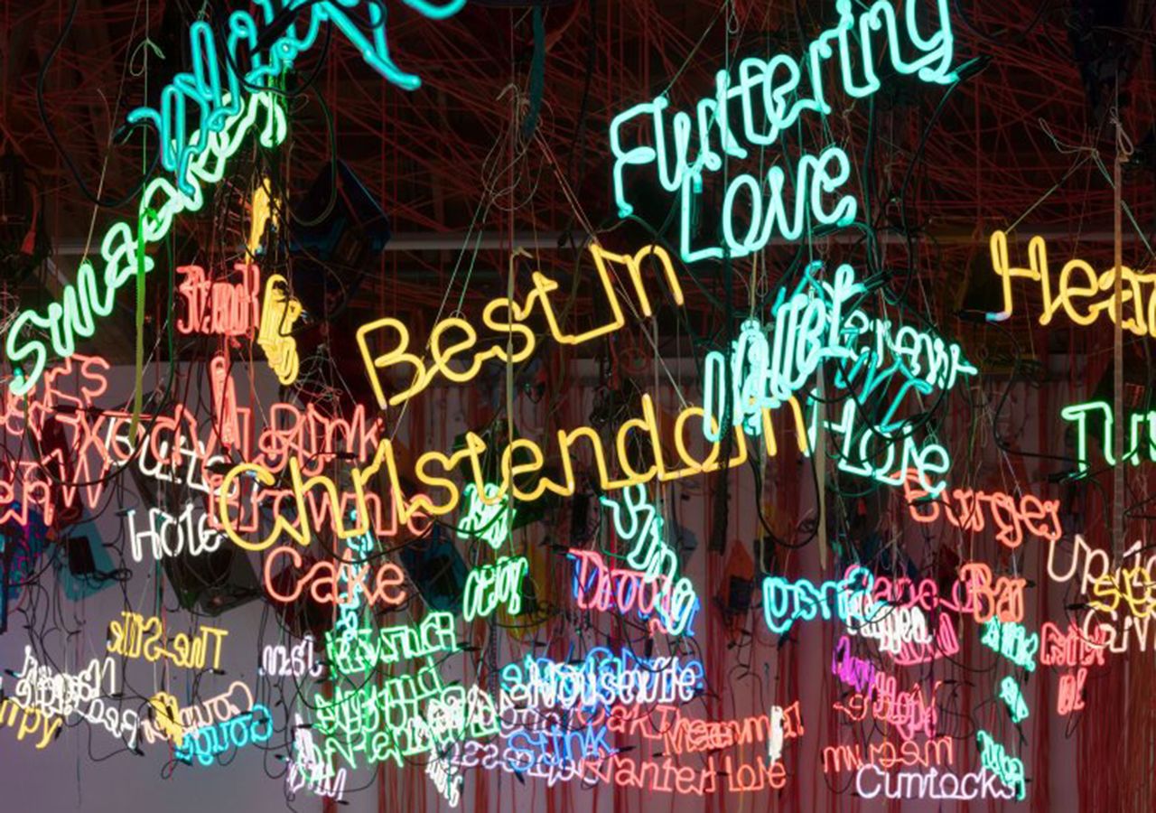 Triển lãm Jason Rhoades - tiếng nói từ những sắp đặt hỗn độn