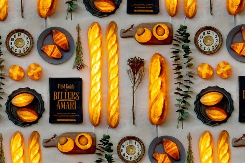 Những chiếc bánh mì phát sáng