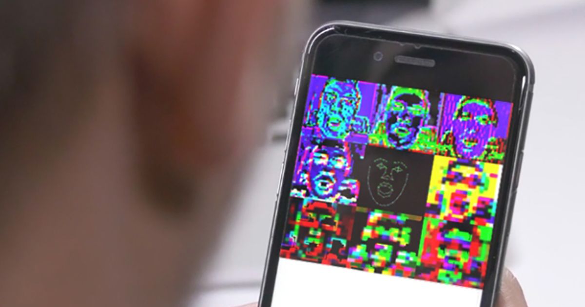 Chuyện gì sẽ xảy ra nếu bạn thấy được cảm xúc của mọi người qua Instagram?