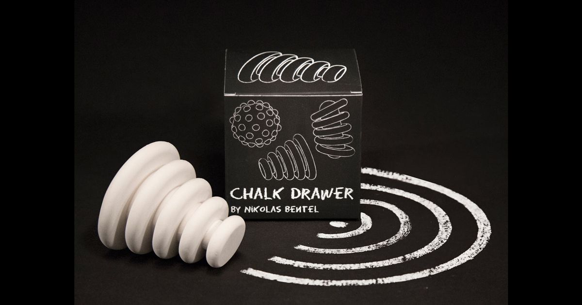Cùng chơi đùa với những viên phấn Chalk Drawers có hình thù kỳ lạ