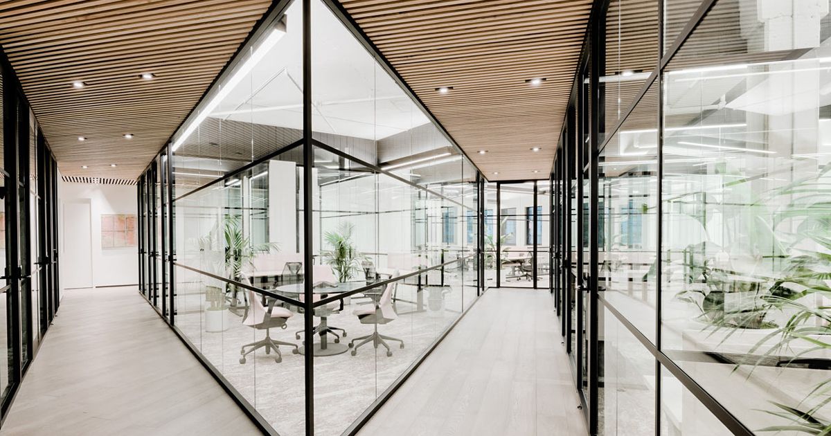 CANOPY - Coworking space đương đại với tông màu dịu dàng