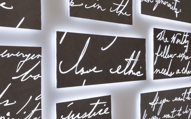 Fragment: Triển lãm sắp đặt kỉ niệm Martin Luther King