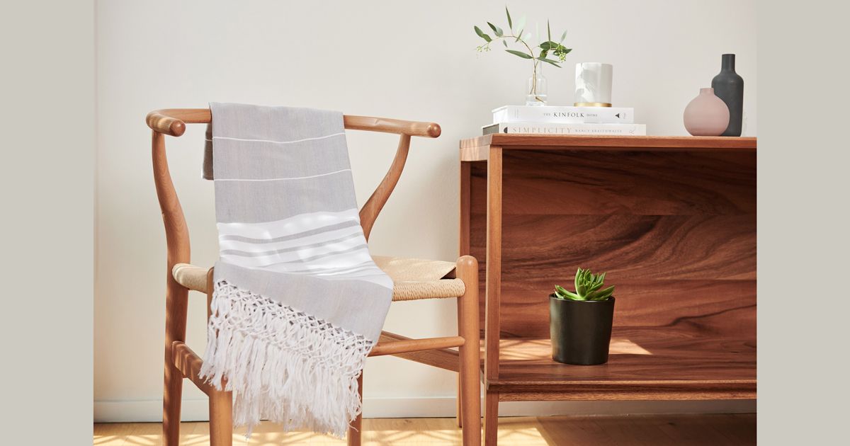 Bộ nhận diện đầy tươi sáng của đồ trang trí nhà cửa Ápice