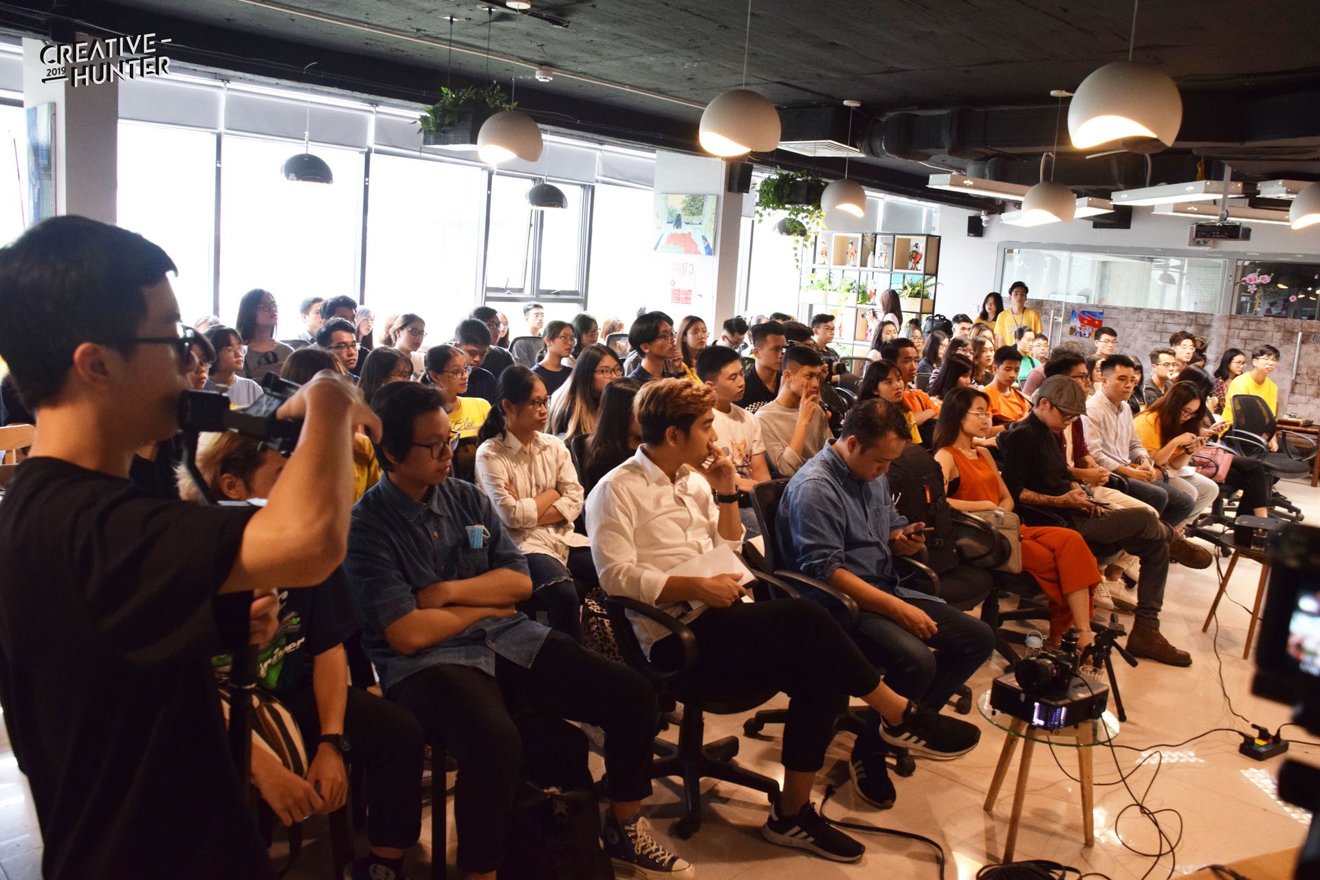 A Creative Showtime, văn hoá đường phố trong con mắt của thế hệ Z