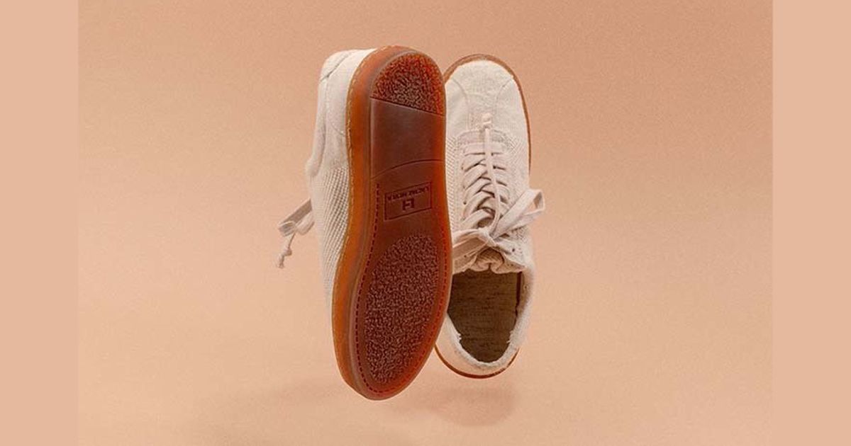Plant Shoe: Đôi giày làm hoàn toàn từ thực vật có thể tự phân hủy