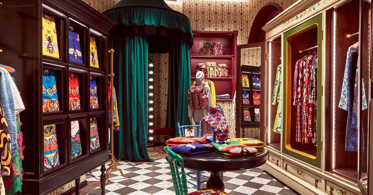 Đắm mình vào thế giới Maximalism của Gucci Garden