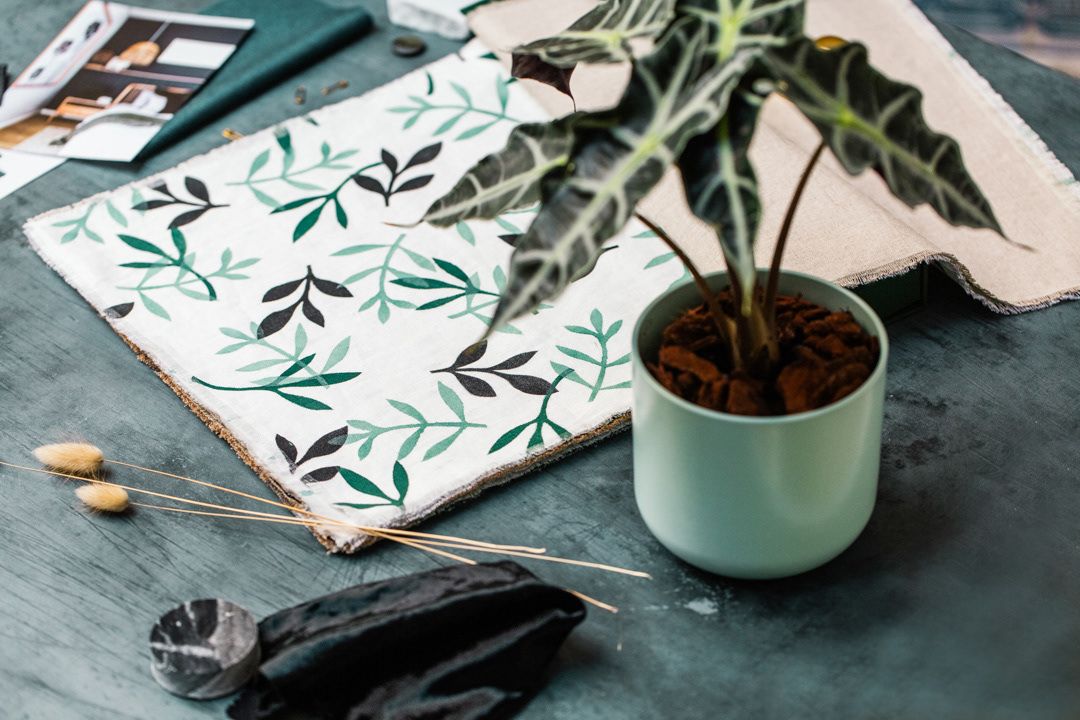 Atelier Karaka tôn vinh vẻ đẹp của vải in thủ công