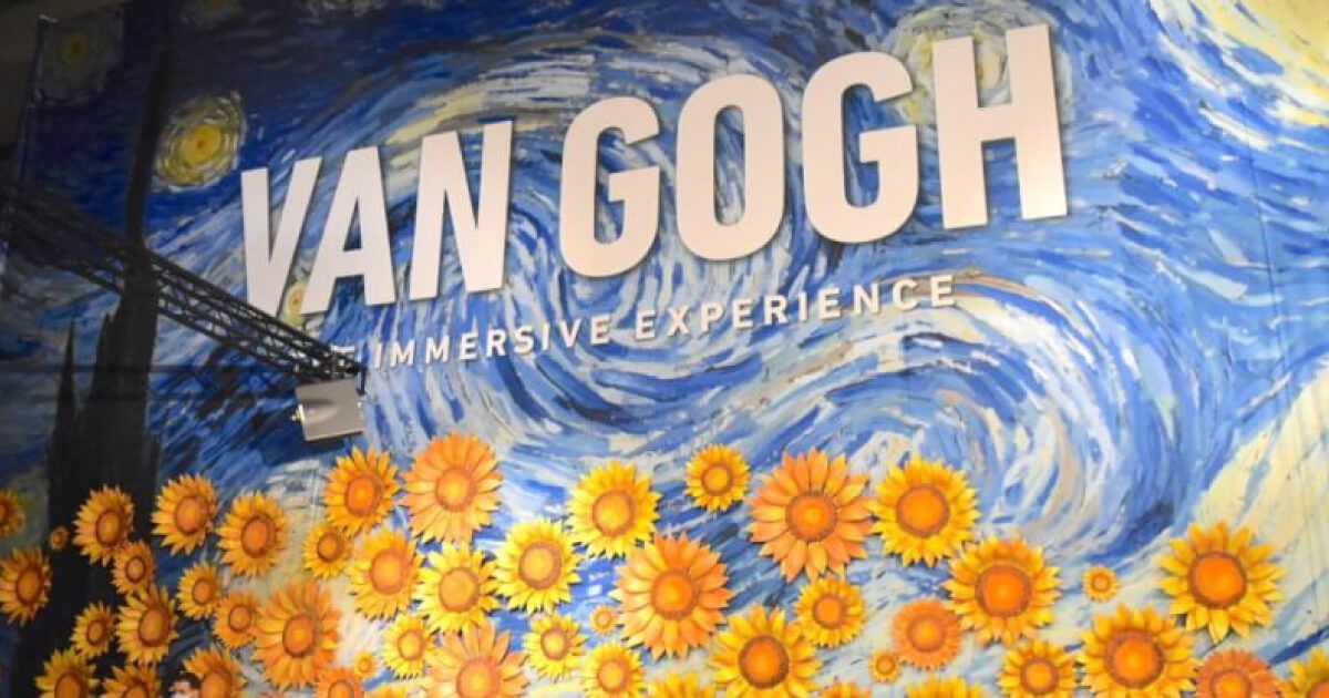 Có gì bên trong thế giới rực rỡ sắc màu của Triển Lãm Van Gogh