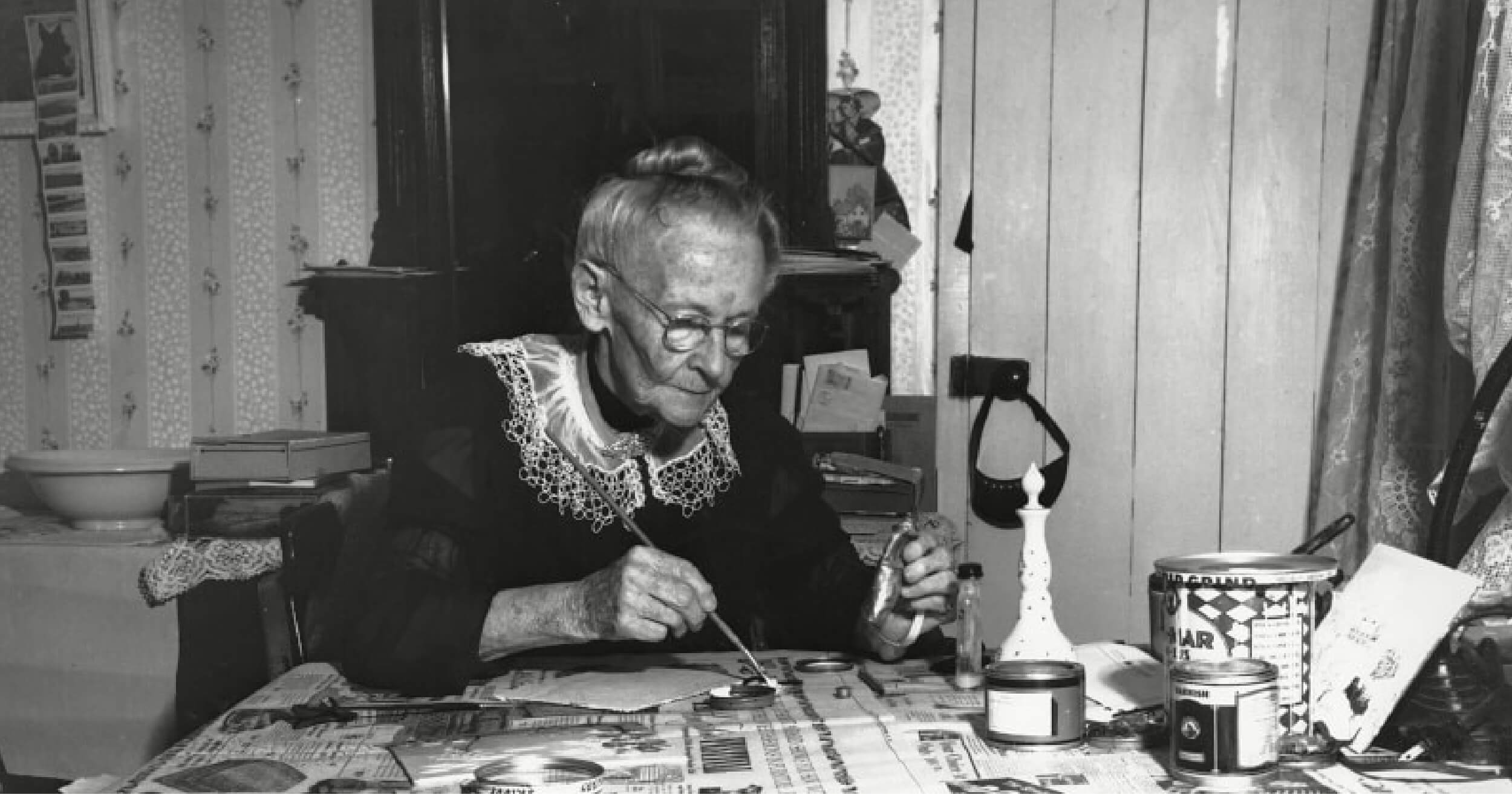 Grandma Moses - Tuổi tác không ngăn chặn sự thành công trong hội họa của bà