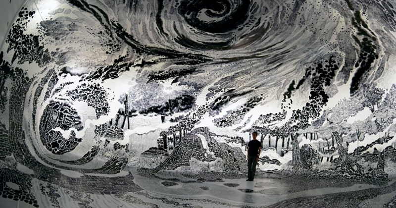 Đắm chìm trong tác phẩm “Paradies” huyền diệu của nghệ sĩ Oscar Oiwa