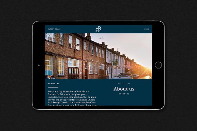 Website trưng bày toát lên vẻ sang trọng đến từ thương hiệu Rupert Bevan