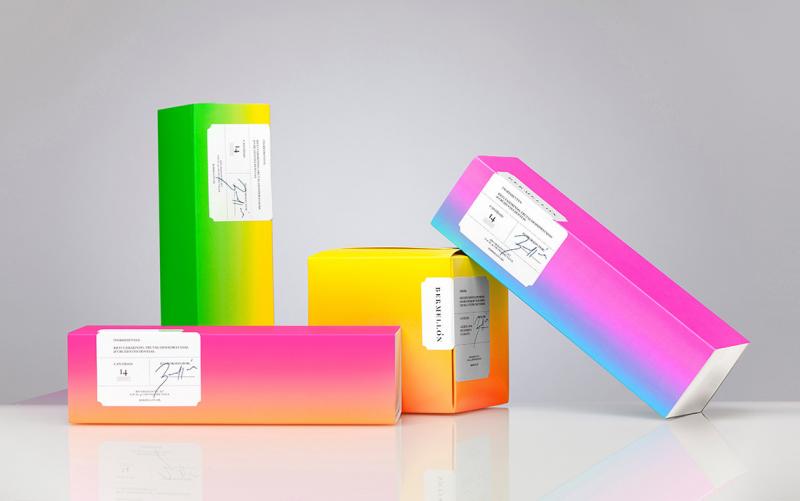 Bermellon - Bao bì với bảng màu gradient của kẹo cay Mexico