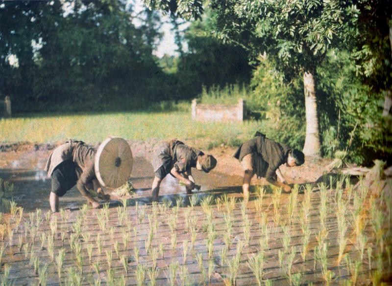 Kho ảnh khổng lồ của Albert Kahn: Lưu giữ sắc màu văn hoá thế giới